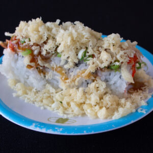 volcano roll (4 pieces)