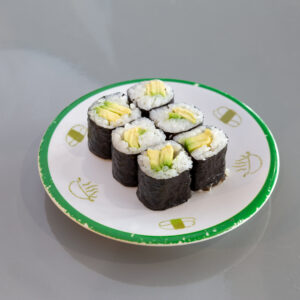 avocado roll (6 pieces)